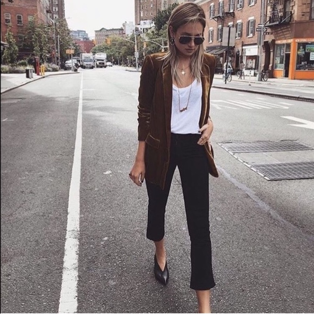 MOTHER • Insider Crop Ankle Jeans • Black